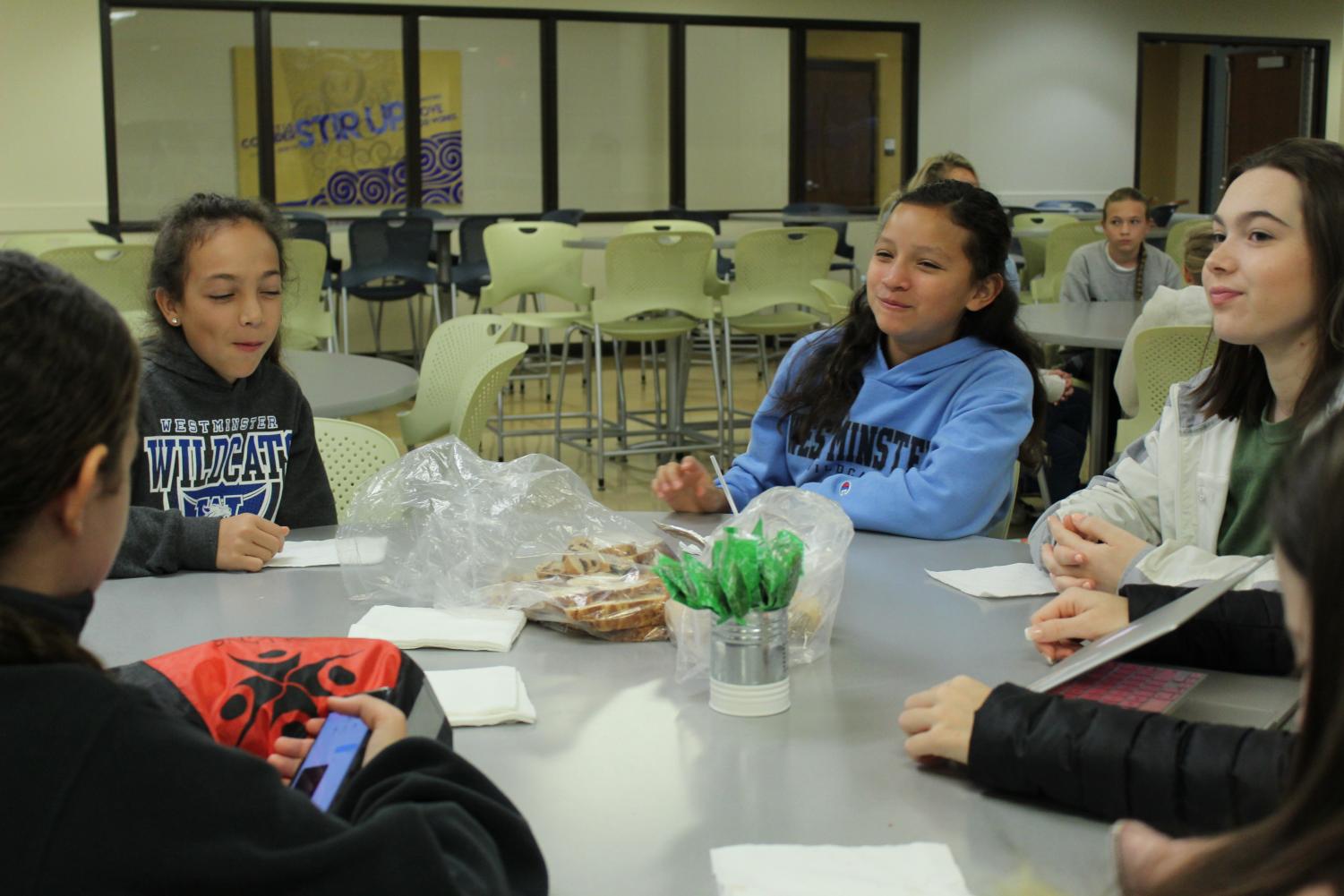 Photo Gallery: How Peer Counselors Spend Their Tuesday Mornings