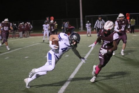 Wildcats Drop 35 Unanswered, Win First Round of Districts at Parkway North