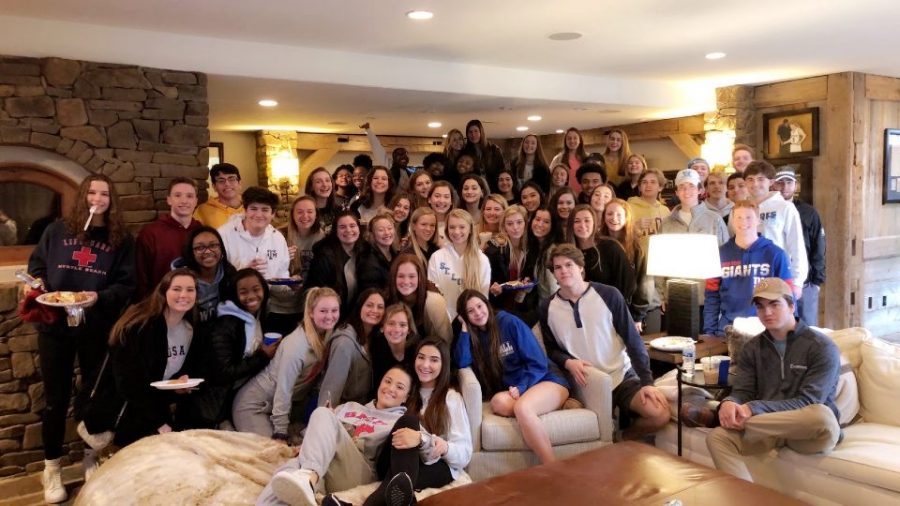 The senior class gathered at Kyleigh Fords house for breakfast on Senior Skip Day.