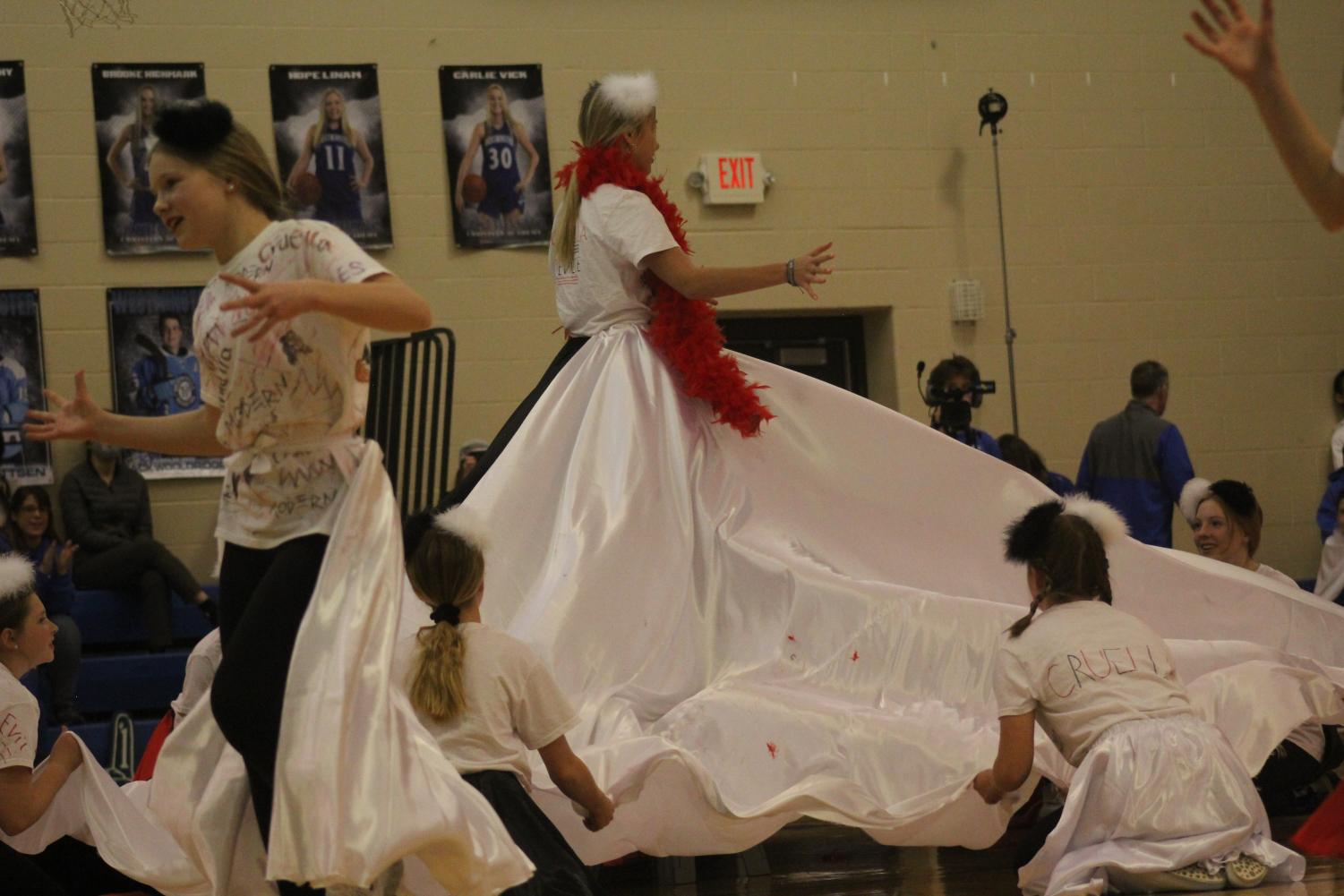 The 8th grade girls lip sync