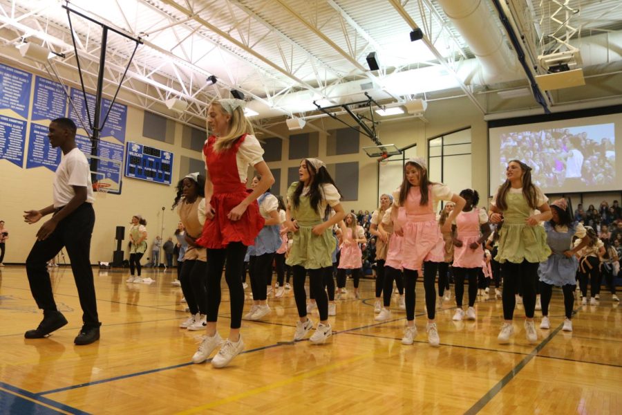 The 10th grade lip sync