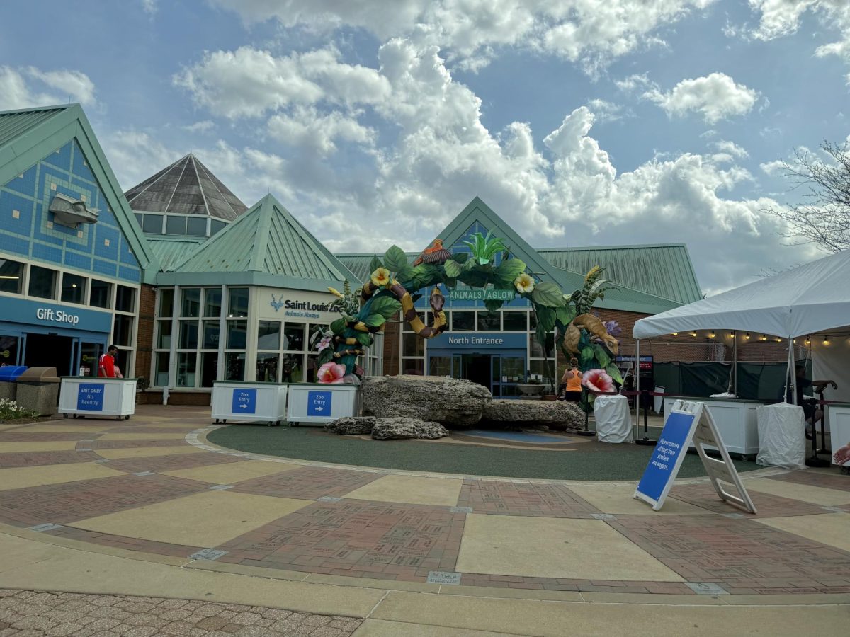 A photo of the North Entrance of the Zoo hosting the Animals Aglow Event